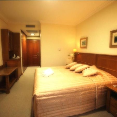 Afkos Grammos Boutique Hotel Resort Nestorion Chambre photo