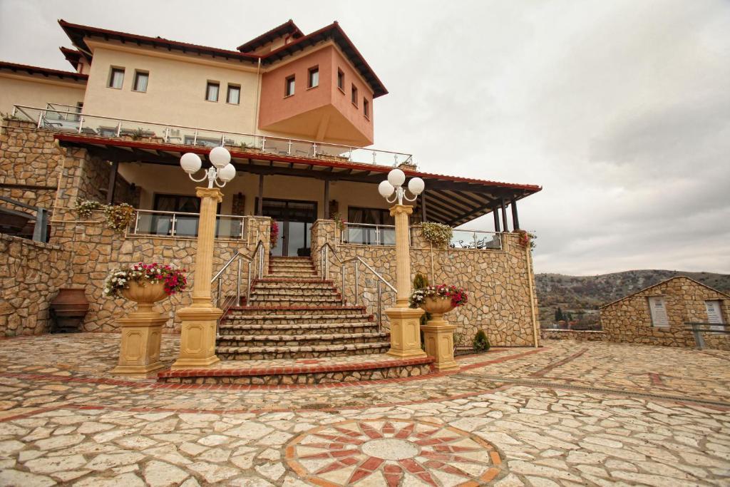 Afkos Grammos Boutique Hotel Resort Nestorion Extérieur photo