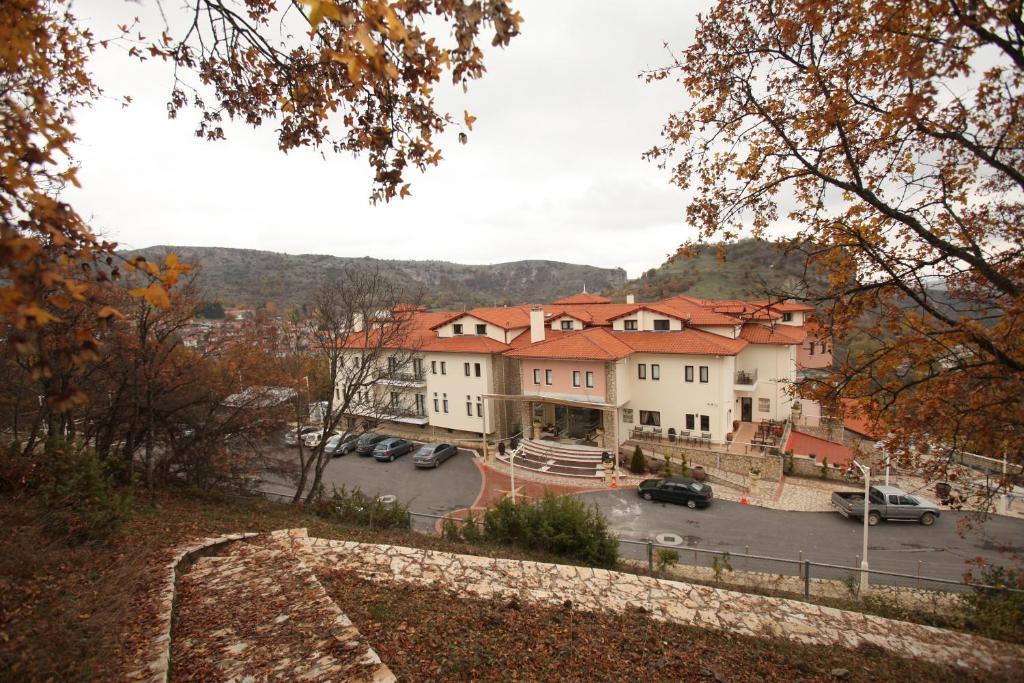 Afkos Grammos Boutique Hotel Resort Nestorion Extérieur photo